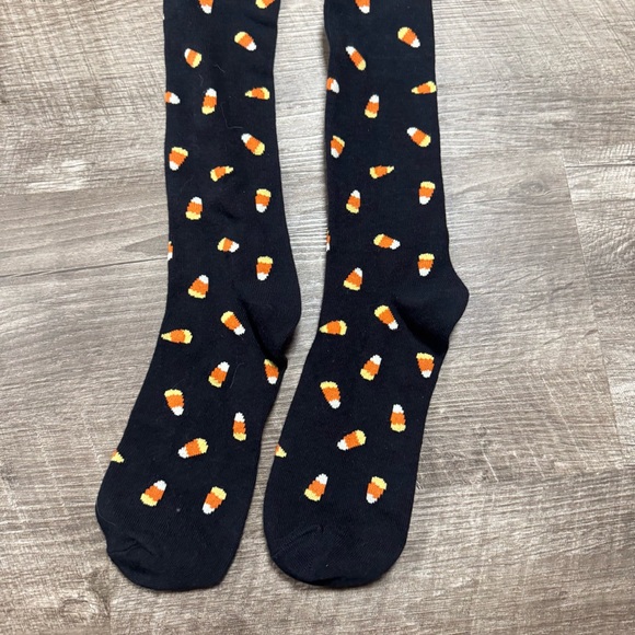 Gymboree Black Candy Corn Print Tights Size 8-10 - Picture 2 of 3